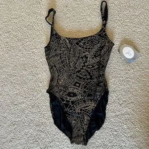 Dior ONE-PIECE SWIMSUIT ディオールの期間限定割引 pink-lycra-dior-swimwear-